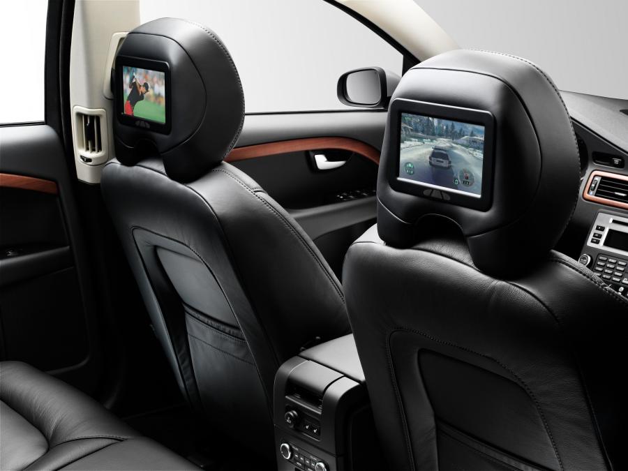  Volvo XC70 3.2 AWD 2008 года  (фото 41 из 68)